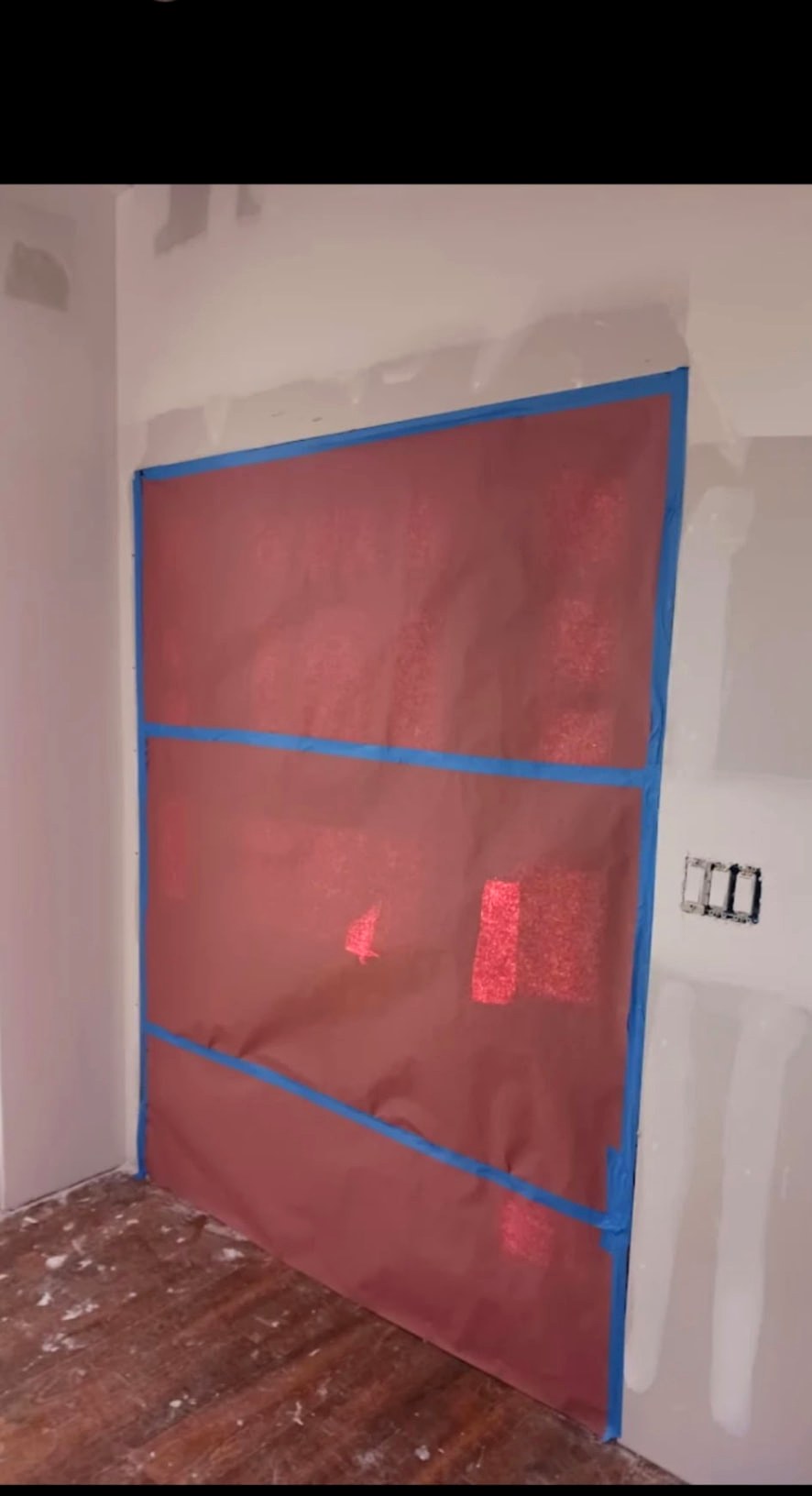 Dust containment during drywall finishing